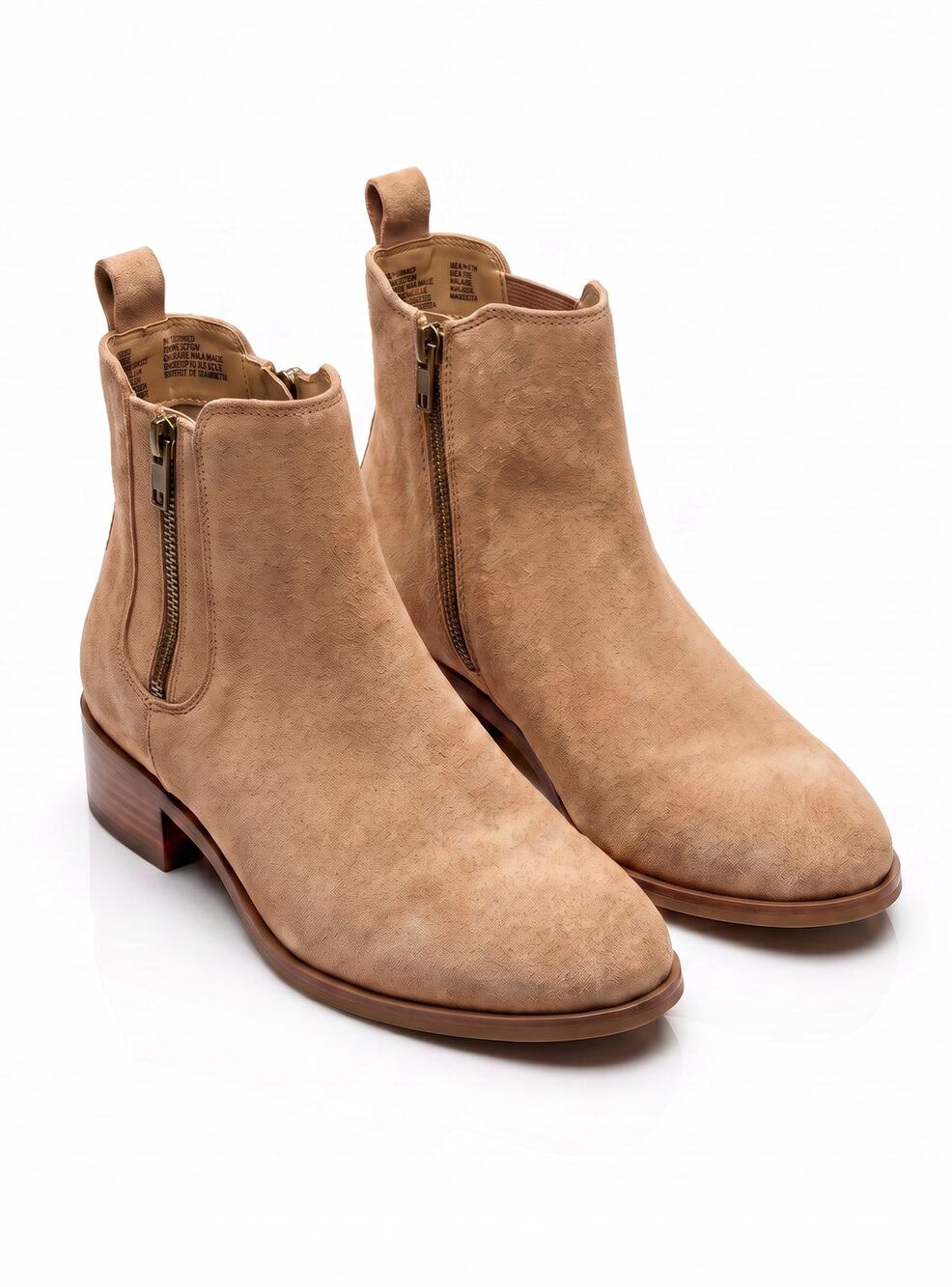 TIME AND TRU Women’s 6.5 Memory Foam tan side zip ankle booties